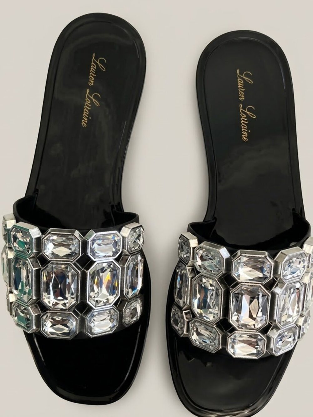 Lauren Lorraine Jade Black Flat Jewel Sandals Size 8.5